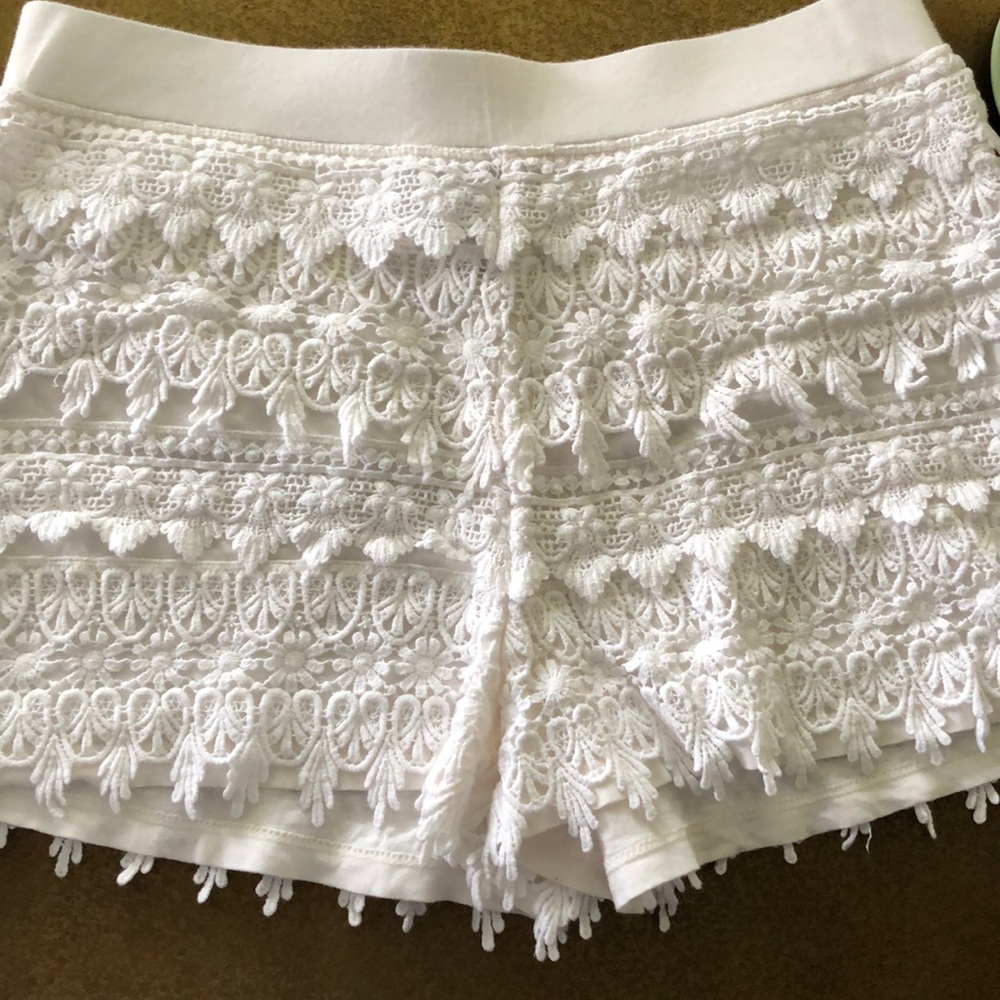 Lace Shorts - Picture 2 of 7